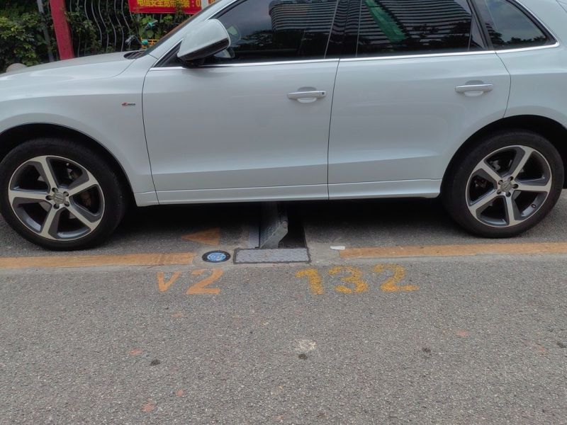 西郊游泳场（中锁板+埋地式锁板）